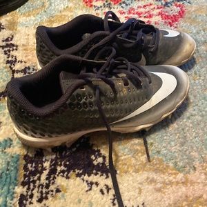 Kids baseball/softball cleats